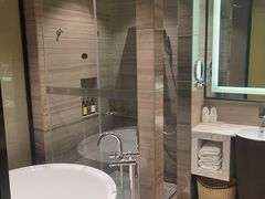 -珠海棕泉水疗酒店(拱北口岸高铁站店)