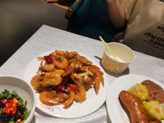 基围虾-领鲜活海鲜榴莲自助火锅(东门店)