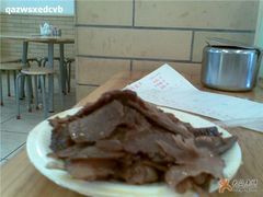 酱牛肉-老班长手工灌汤包老店(东山店)