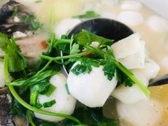 招牌鱼头煲-品渔味湖鲜馆(拈花湾店)