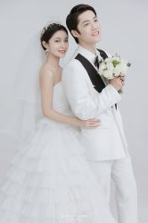 -挪娅婚纱摄影皇家会所