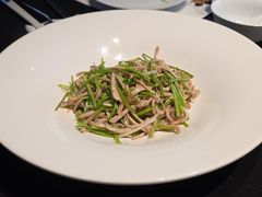 -鲁采LU STYLE(新天地店)