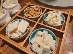 全套奶食-蒙亨·手把肉·蒙古包文化主题餐厅(天恒广场店)