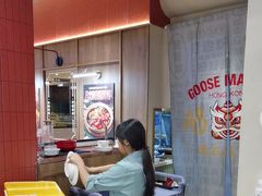 -鹅冠港式茶餐厅(来福士店)