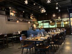 -Carbon莫卡哆·意大利复古集市餐厅(杭州大厦店)