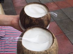-椰爺爺·椰子冻砵仔糕
