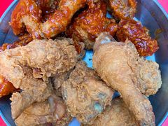 双拼炸鸡半半-BHC炸鸡(明洞总店)