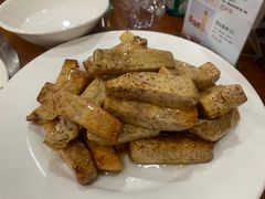 -铁锅炖灶台鱼老三炖鱼馆
