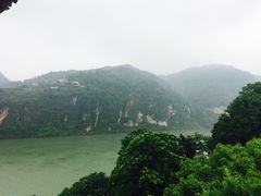-三游洞