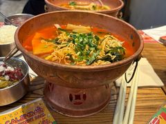 -成都你六姐·牛肉冒菜(上海环宇荟店)