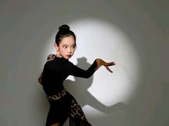 -韵姿少儿舞蹈(北外滩校区)