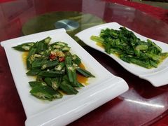 -美味海鲜大排档(明发美食地标店)