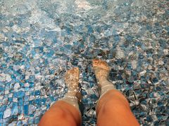 -涨巢·潮玩水疗局