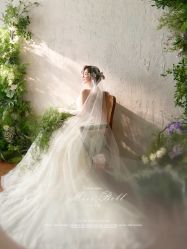 -雪中彩影婚纱摄影·微光艺术中心