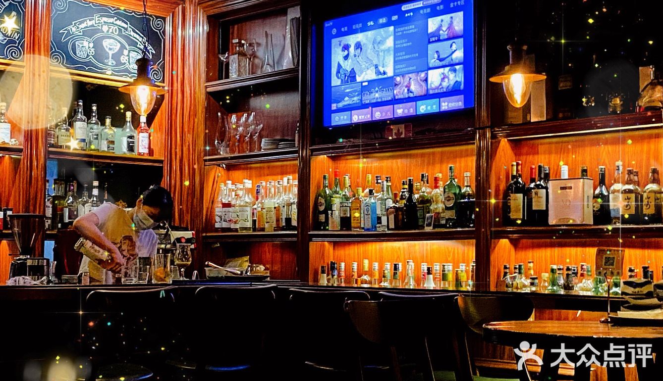 📍藏在巷子里的复古网红🥃西餐吧我来啦‼️