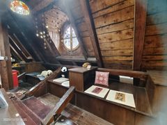 -良友书坊(安徽路店)