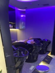 -TOP HAIR SALON