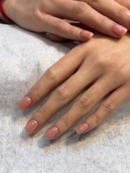 -UN·桃喜日系美睫美甲