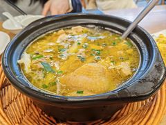 -品鲜村农家菜·阳澄湖大闸蟹(总店)
