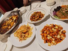 -鑫巴蜀小镇 · 水煮鱼专研店(玉桥店)