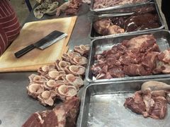 -标记美食新鲜猪杂(兴南大道店)