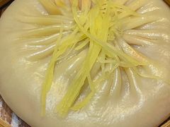 -馋三尺蟹粉小笼(人民广场店)