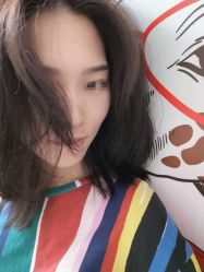 -艾米莉 烫染沙龙