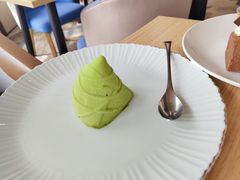 -杏荟旋转餐厅(广州爱群店)