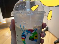 -瑞幸咖啡(镇江新城吾悦广场店)