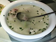 -衡山北郊宾馆-餐厅(顾村公园店)