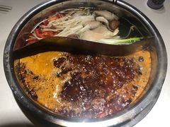 -岗上渣渣老火锅(两路口店)