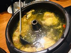 -云海肴·汽锅鸡·云南菜(天山百盛优客店)