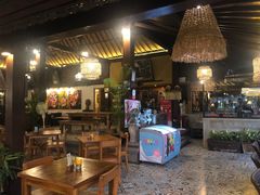 -Pundi Pundi Restaurant