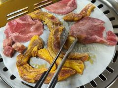 -允辛家·自助泥炉烤肉(九亭店)