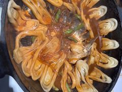 水库鱼粘卷子-海碗油泼面·八次方·水库鱼·粘卷子(平谷店)