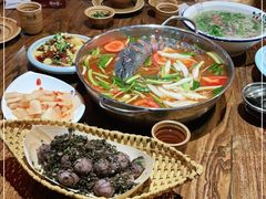 -亮欢寨酸汤鱼(沙冲路店)