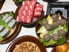 -贵府酸汤牛肉火锅·贵州老字号(飞山街店)