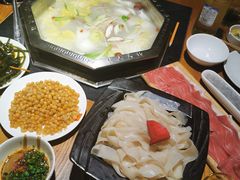 -佬土鹅肠火锅(扬中步行街店)
