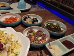 -明洞阿姨·韩式酱蟹烤肉·创意料理(三元桥店)