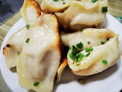 -胡记锅贴·沪上游子老鸭粉丝汤(太原路店)