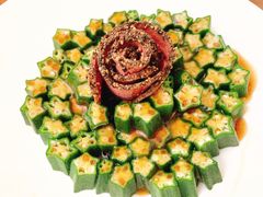 黑椒牛肉拼秋葵-将相和·海鲜蒸饺大连菜