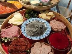 屠场鲜毛肚-董眼镜火锅(洪崖洞总店)