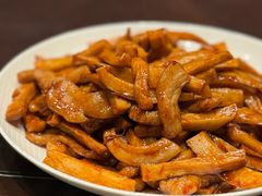 杏鲍菇炒猪颈肉-中山保利艾美酒店-乐美中餐厅