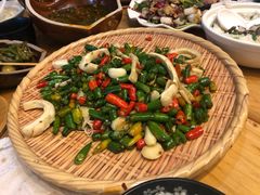 -二孃鸡爪爪(东郊记忆店)