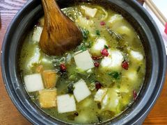 -周鱼小馆石锅酸菜鱼(活力汇店)