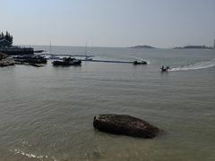 -东山风动石景区