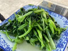 -七的湖·晚芳亭·阳澄湖农家菜·大闸蟹(莲花岛店)
