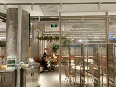 -老乡鸡(上海白玉兰广场店)