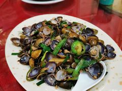 酱炒黄沙蚬-荣兴河鲜楼