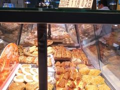 -巴黎贝甜(大宁国际商业广场店)